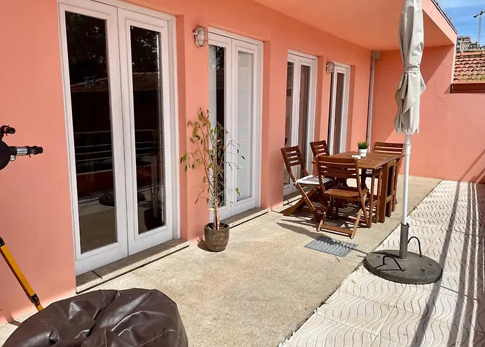 杜罗河舒适公寓